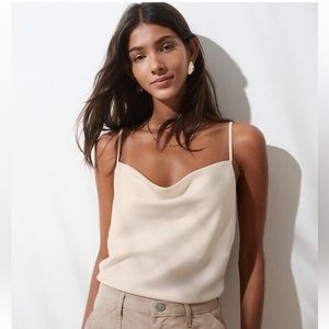 Banana Republic BLACK silky cami, size small, Great condition